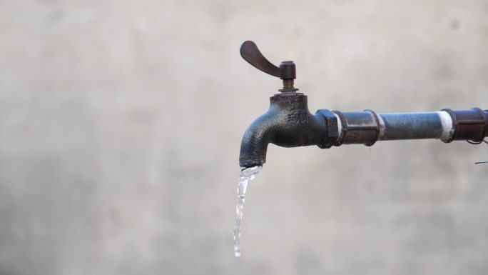 水龙头流水 节约用水