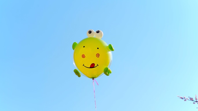 氢气球气球在天上飞4k素材