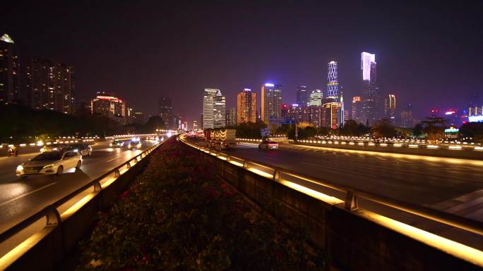 夜晚广州车流交通车辆缓慢行驶