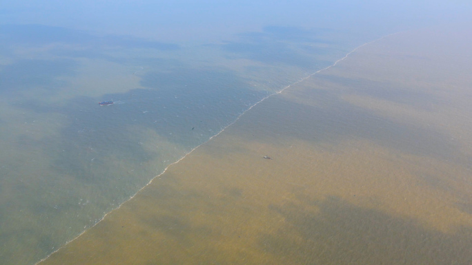 海口南渡江与海水的交界