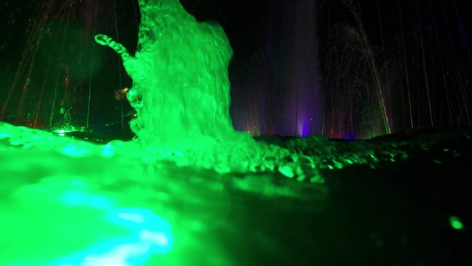 彩色喷泉水下音乐喷泉音乐灯光