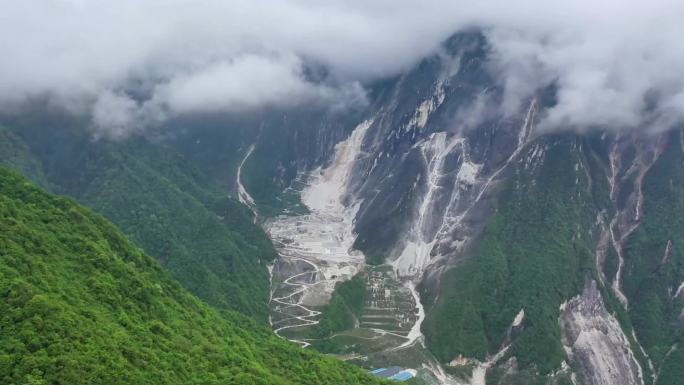 矿山  洞采