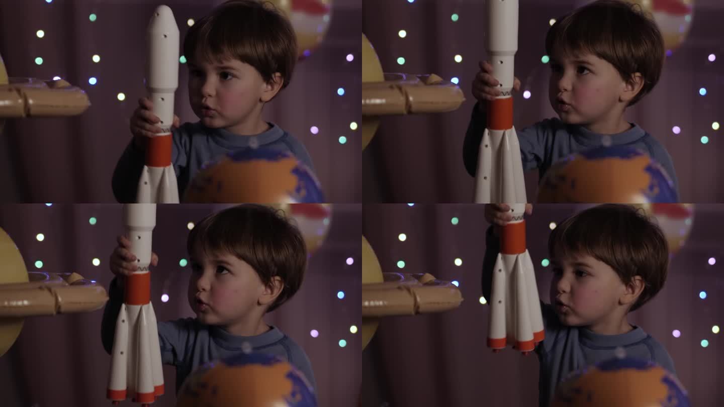 小男孩宇航员从太空港发射玩具火箭穿越行星。宇航员幻想在宇宙飞船上飞行。顽皮家庭室内的儿童飞行员。创意