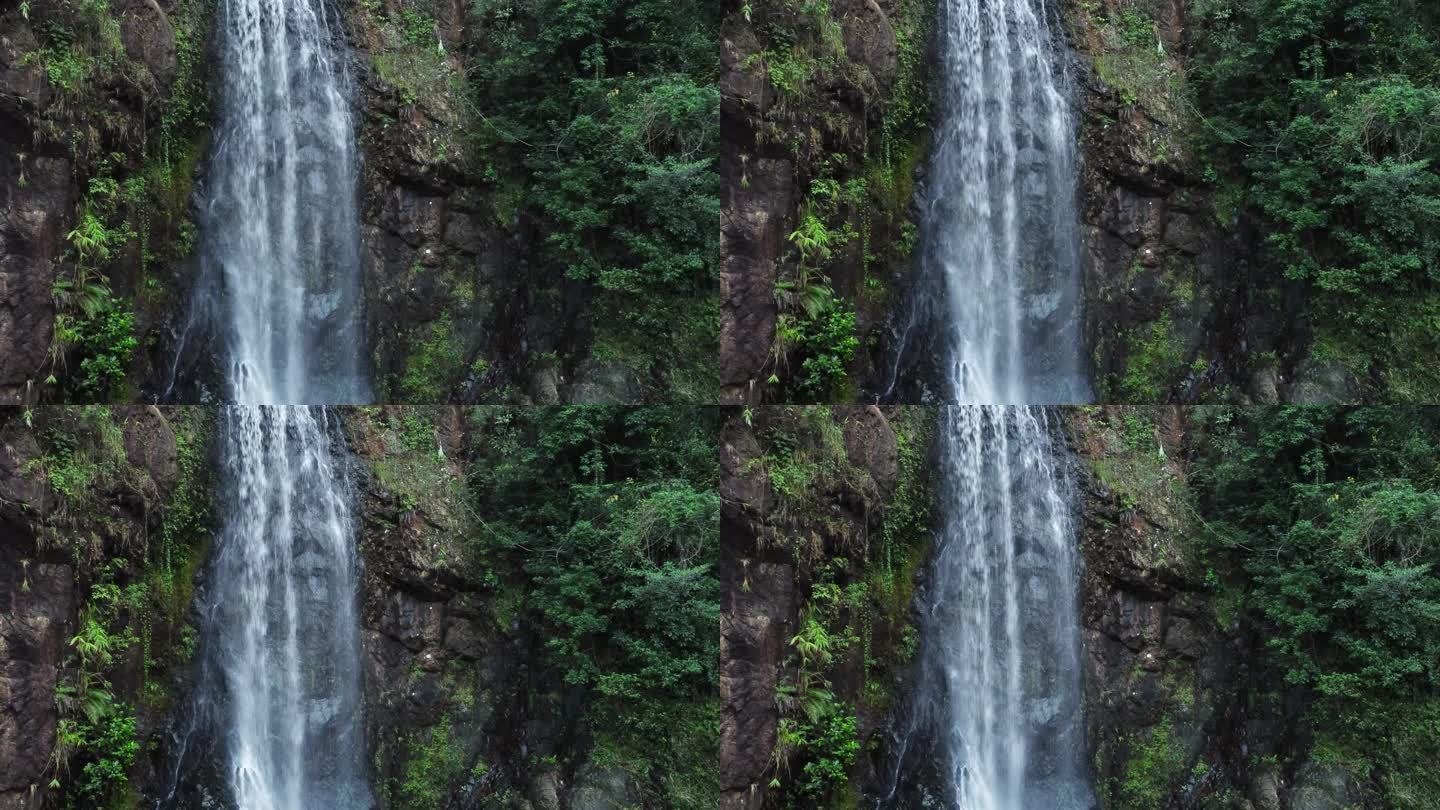 瀑布与流水特写，深圳马连山瀑布