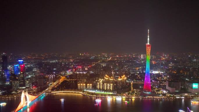 夜晚航拍广州夜景珠江河畔广州塔小蛮腰