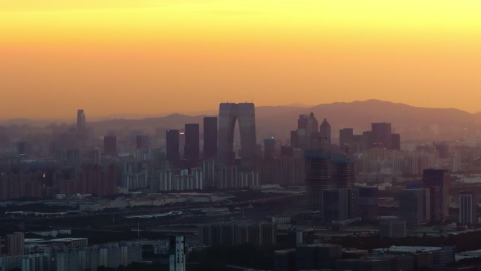 航拍苏州阳澄湖城市自然风光落日黄昏夕阳