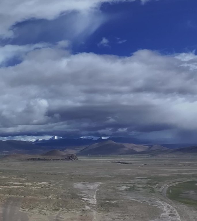 高清竖屏航拍西藏日喀则吉隆佩枯错美景合集