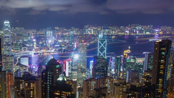 夜船繁忙的海港香港的梦幻小径