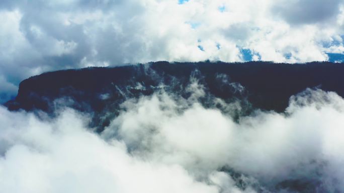 洪雅瓦屋山风景区航拍视频