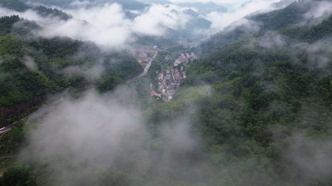 建德江南古村落景区云海风光航拍