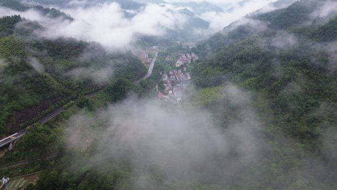 建德江南古村落景区云海风光航拍