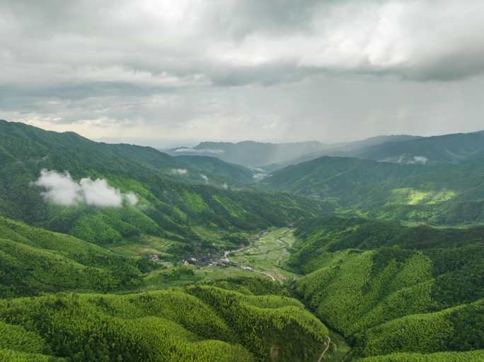 南山国家森林公园上堡古国延时