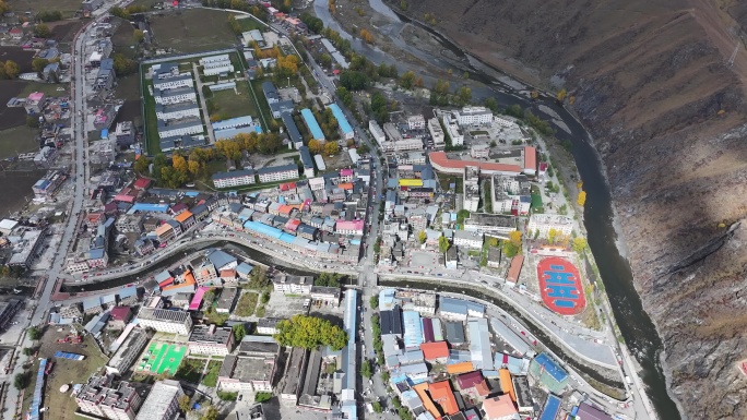 甘孜川西新都桥