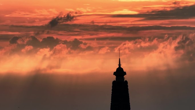 彭州市龙兴寺坝子坝彩霞日出