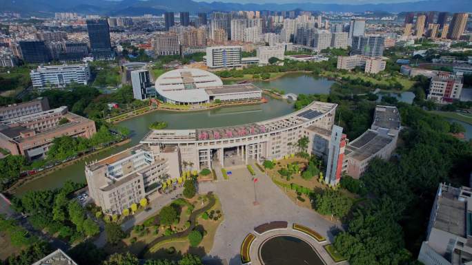 航拍福建医科大学