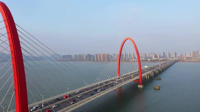 航拍杭州之江大桥低角度
