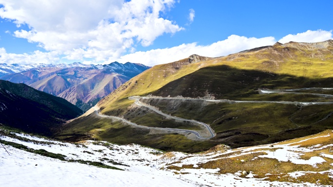 壮丽山川夹金山秋色五彩绚丽风景延时