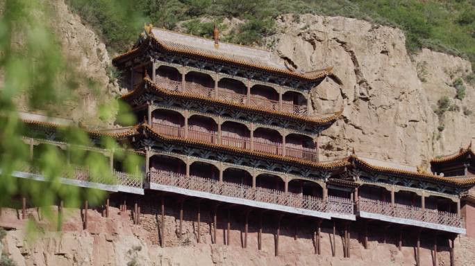 寺庙 悬空 山体航拍山西圣泉寺