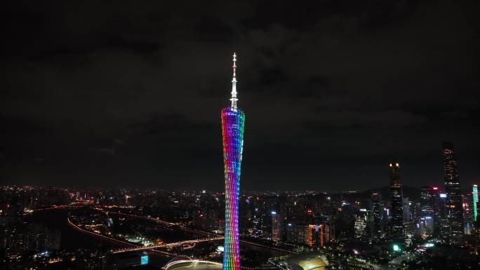 航拍夜景广州塔小蛮腰全景4k