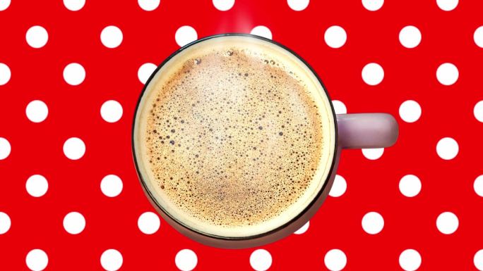浮动咖啡杯热饮定格动画波尔卡点背景4K。能量喝咖啡去商店悬浮旋转饮料销售折扣飞行拿铁品牌广告社交媒体