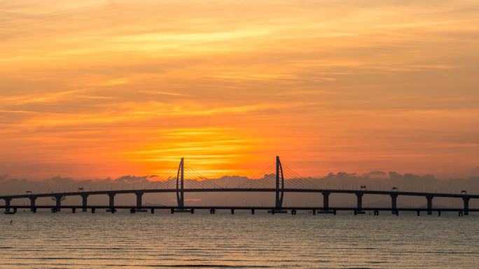 港珠澳大桥风帆塔海上日出延时4K影像素材