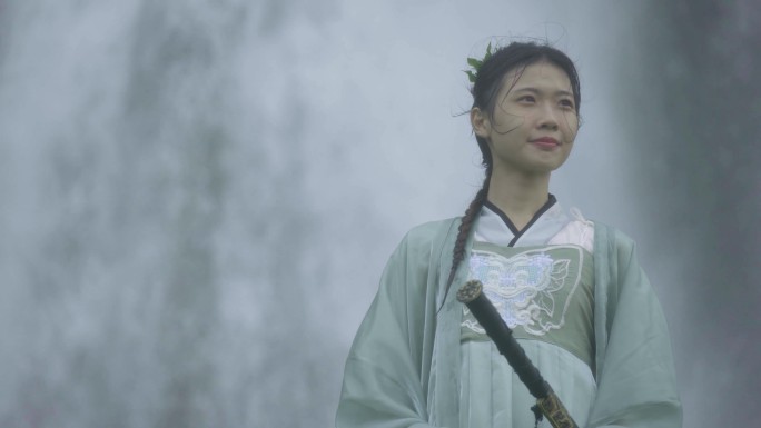 古风瀑布侠客美女武侠汉服素材山水风景4K