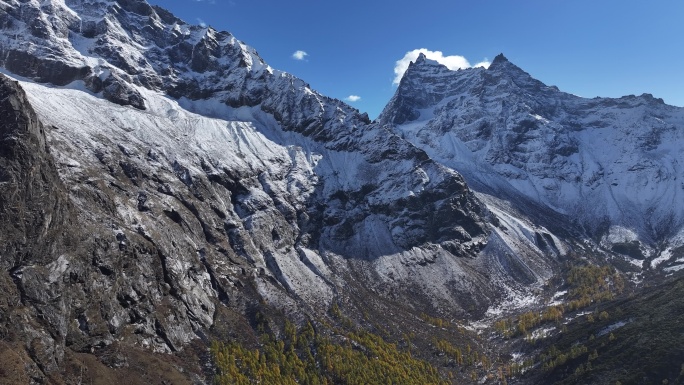 四姑娘山双桥沟雪山