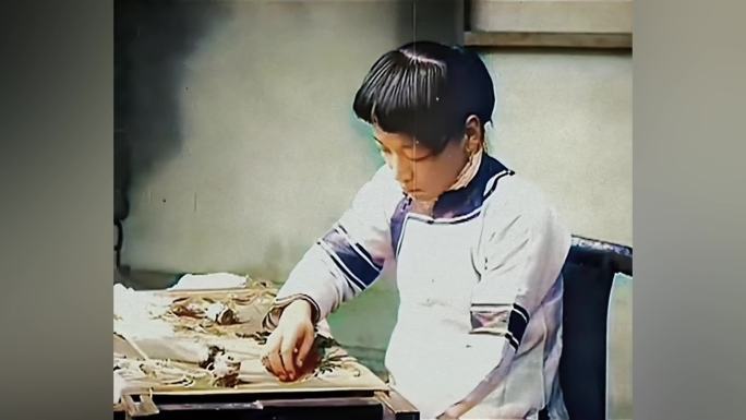 1908年清朝女子刺绣