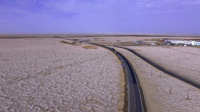 青海省315国道沙漠公路