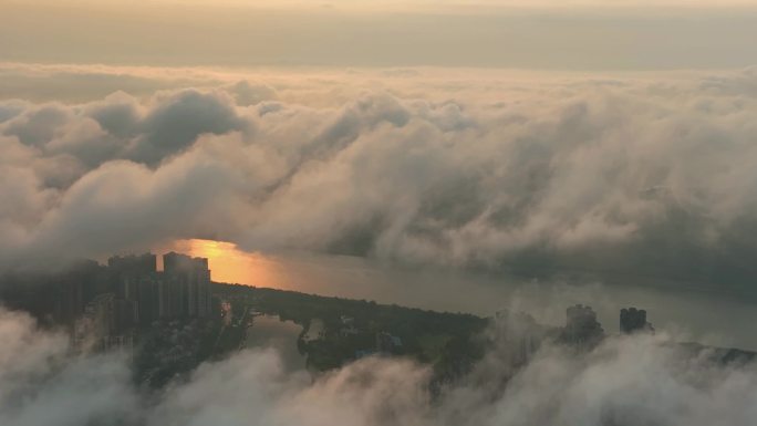 四川省眉山市东坡城区日出平流雾视频素材