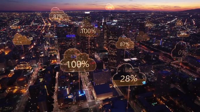 空中智慧城市。网络连接和带有百分比的云计算图标。技术理念、数据通信、人工智能、物联网。洛杉矶天际线。