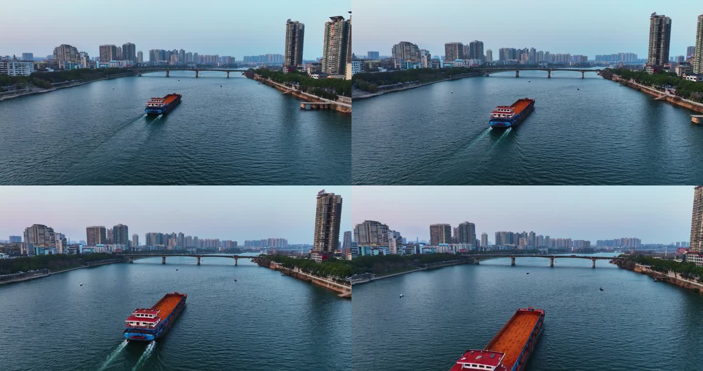 衡阳湘江新桥运输船