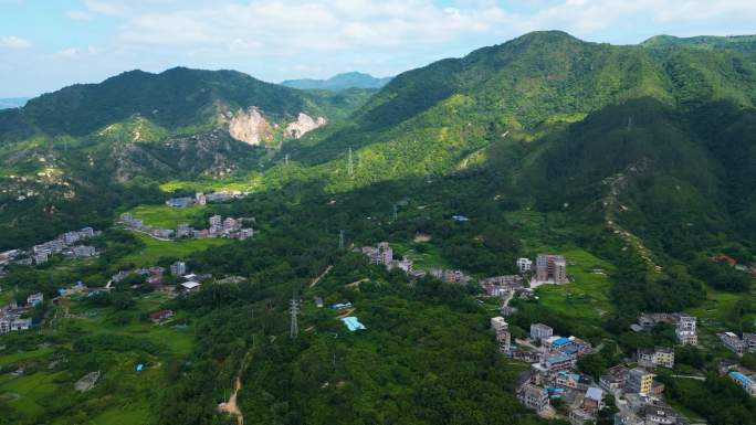 航拍广西山区农村 乡村振兴