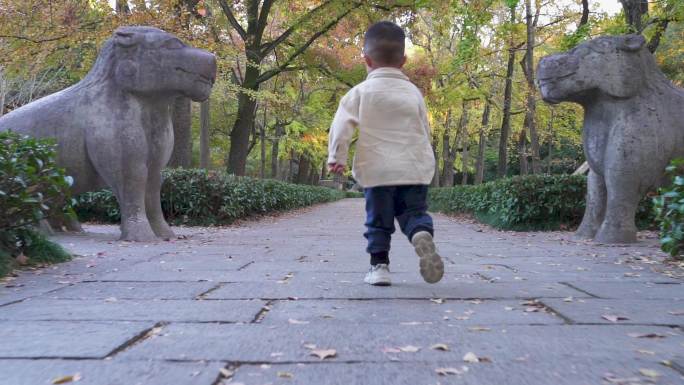 南京明孝陵风景区石象路石獬豸雕塑