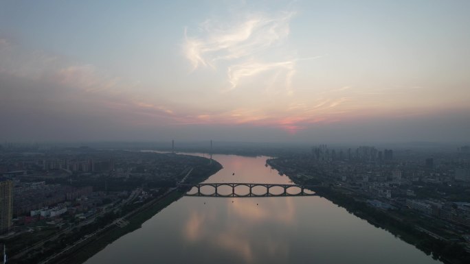 湖南湘潭湘江湘潭大桥日落晚霞夕阳航拍