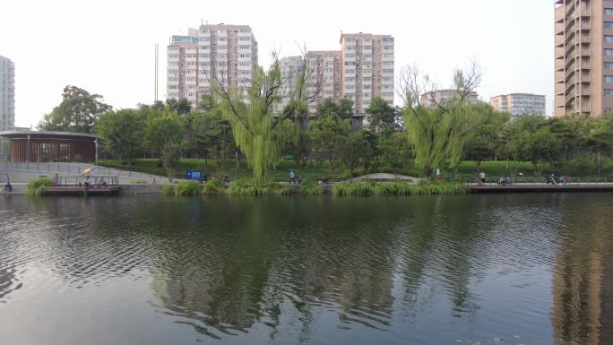 北京城市亮马河