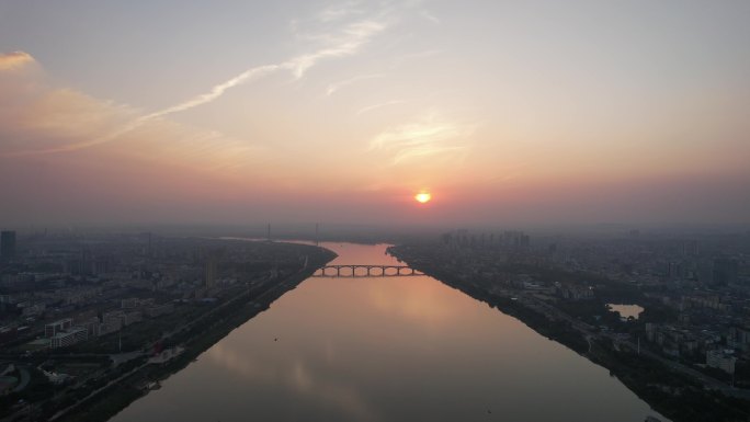 湖南湘潭湘江湘潭大桥日落晚霞夕阳航拍