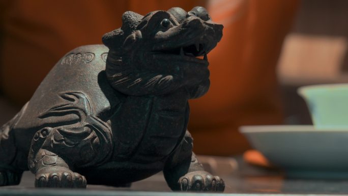茶桌紫砂貔貅雕刻摆件