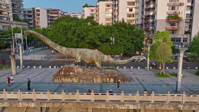 重庆市合川区马门溪龙恐龙雕塑航拍