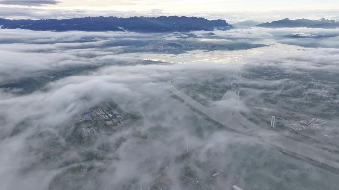 飞云流雾三峡美1