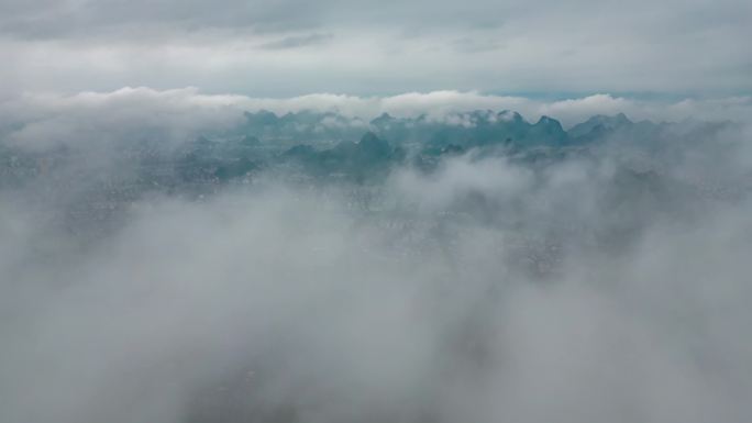 航拍烟雨桂林风光桂林旅游桂林延时