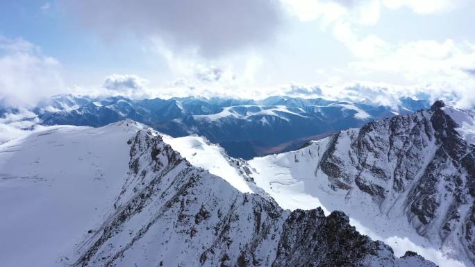 新疆  冰川  雪山