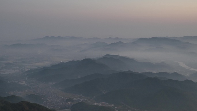 江南早晨群山云雾水墨自然画卷山脉