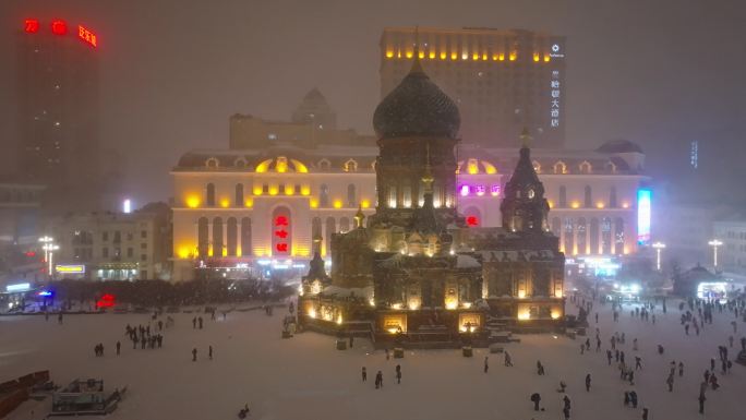 中国黑龙江哈尔滨索菲亚教堂广场雪景航拍