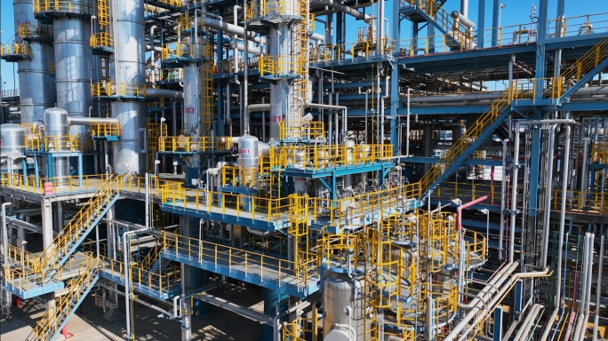 工业金属管道炼油厂石油能源重工业汽油生产