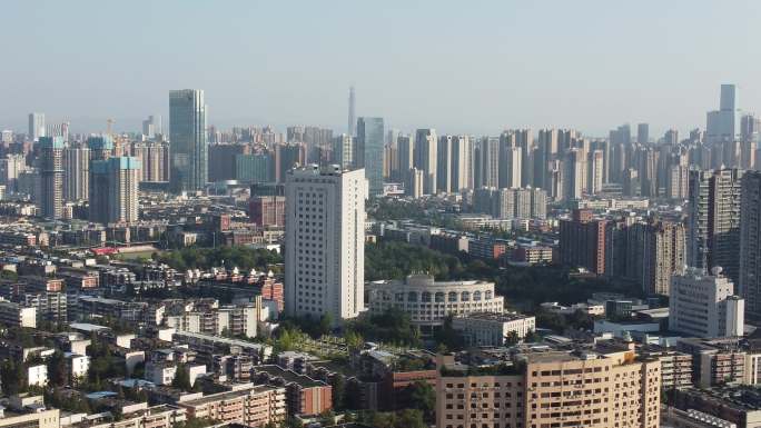 四川成都电子科技大学沙河校区城市风景航拍