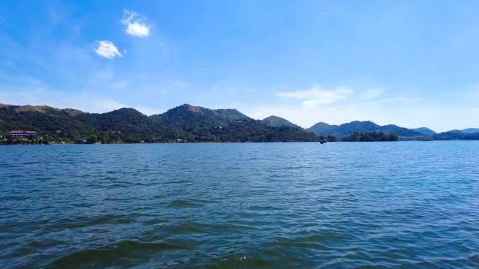 “Khlong Krachaeng大坝”是泰国第一座土坝。