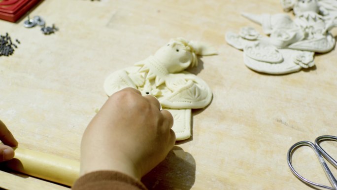 手工制作面食捏面雕花民俗文化传统手艺