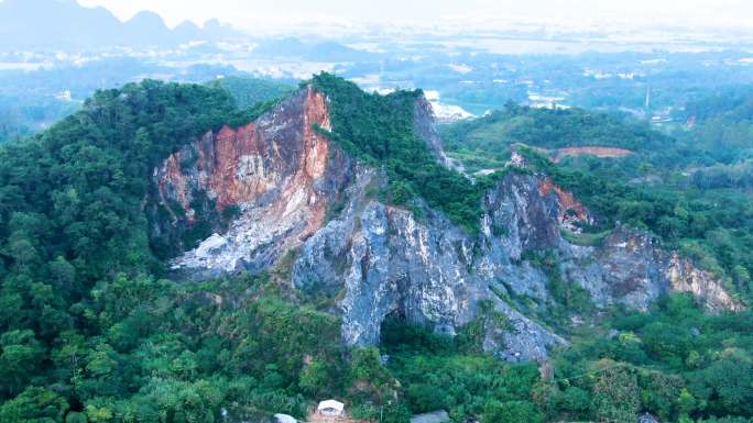 乡村矿山复绿半边山整治