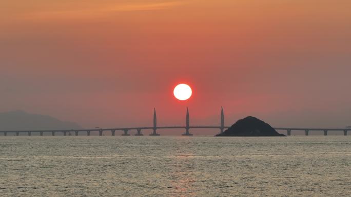 港珠澳大桥海豚塔日出